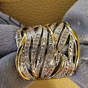 Elegant Gold and Silver Ring